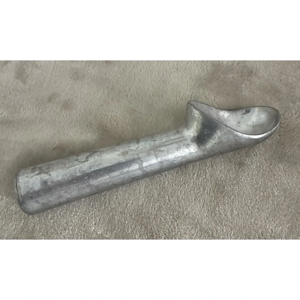 Vintage Ice Cream Scoop Aluminum 7 Inch Farmhouse Rustic Silver Blue Cap